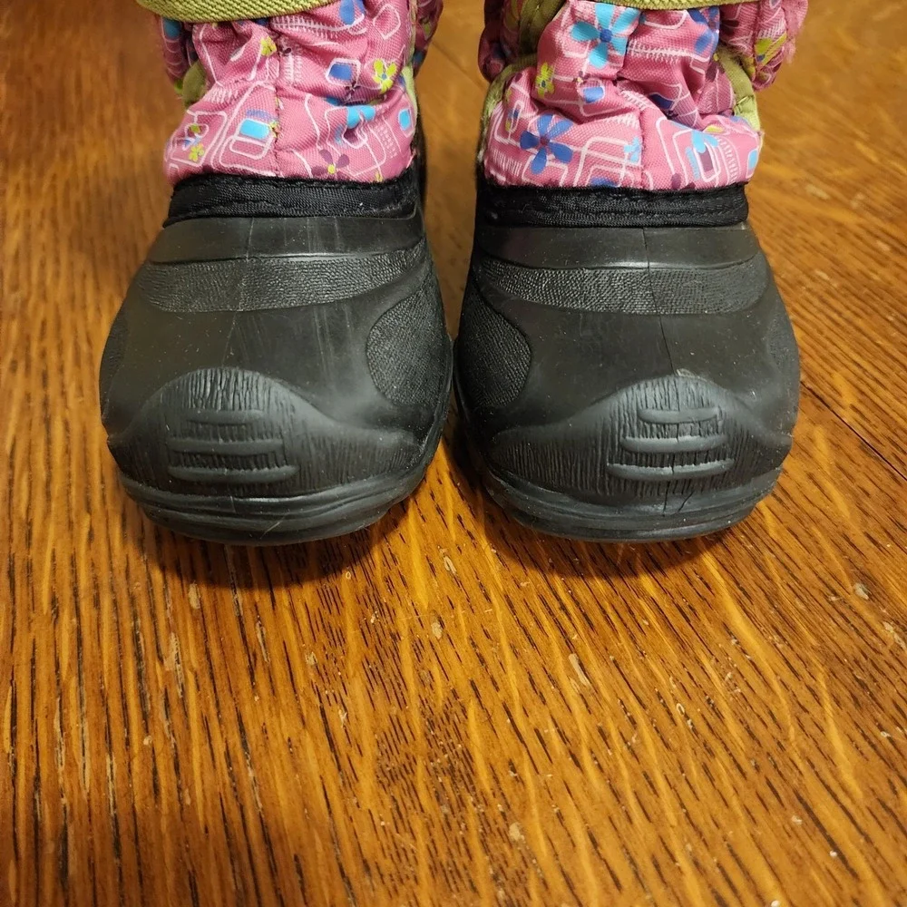 Girls Kamik Snow‎ Boots Size 9 Rubber Sole Snowbug2 Faux Fur Fleece Lined Warm
